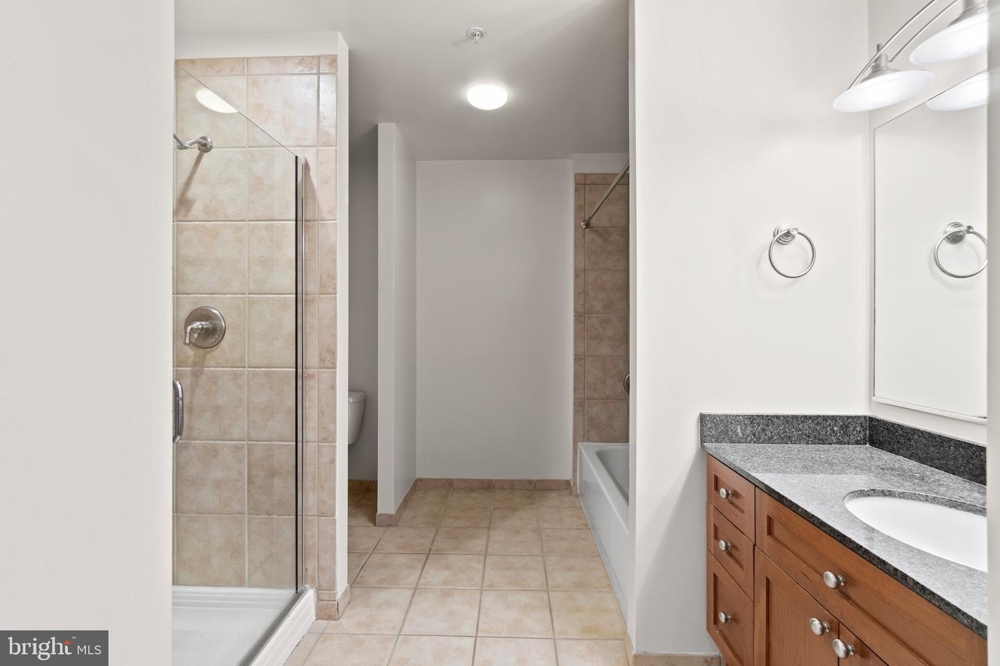 2120 VERMONT AVE NW #323
