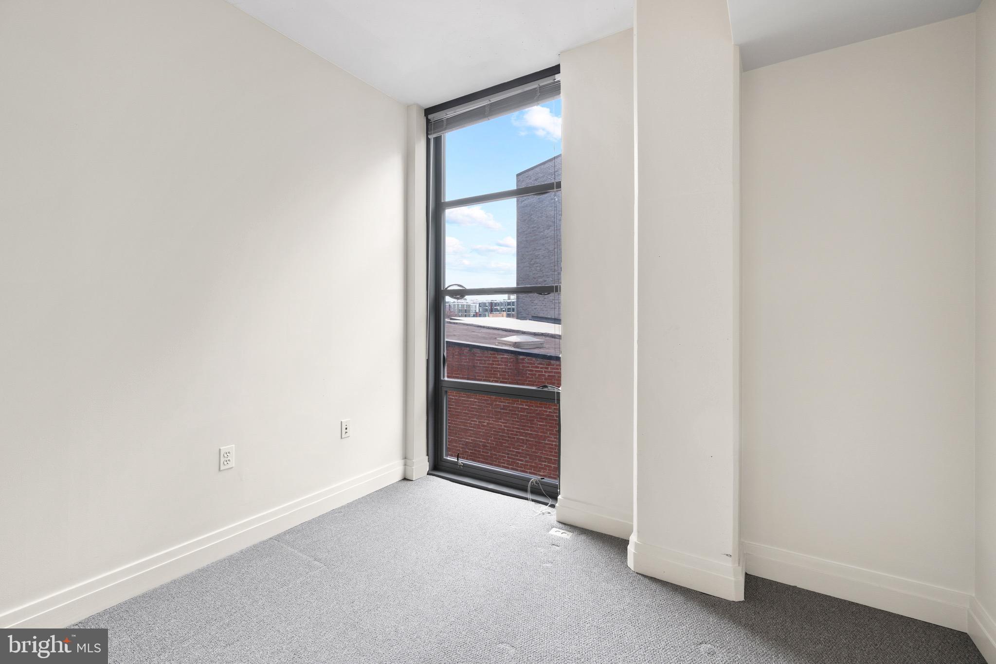 2120 VERMONT AVE NW #323