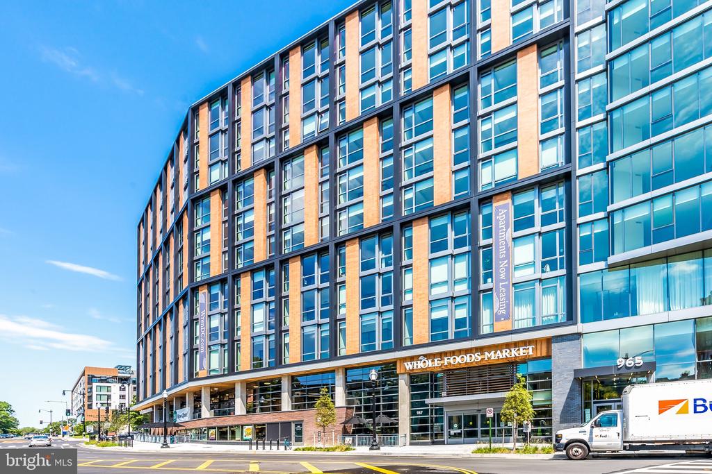 2120 VERMONT AVE NW #21