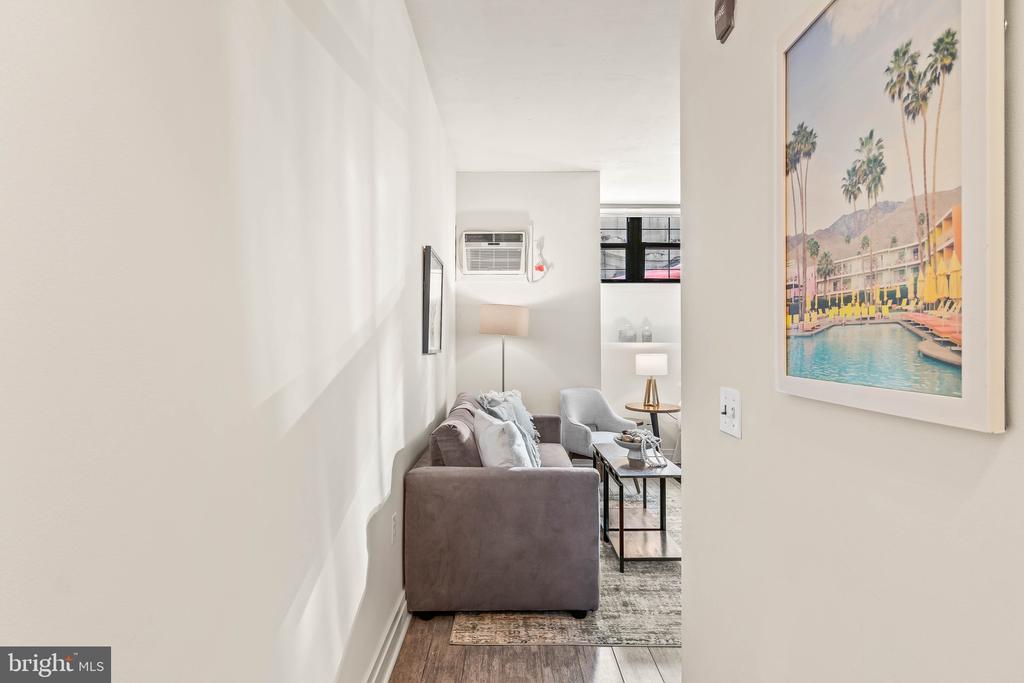 2120 VERMONT AVE NW #21
