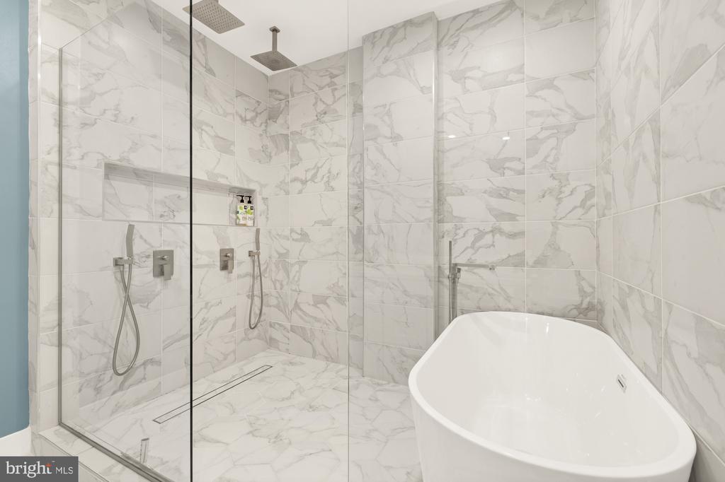 2016 2ND ST NW #1