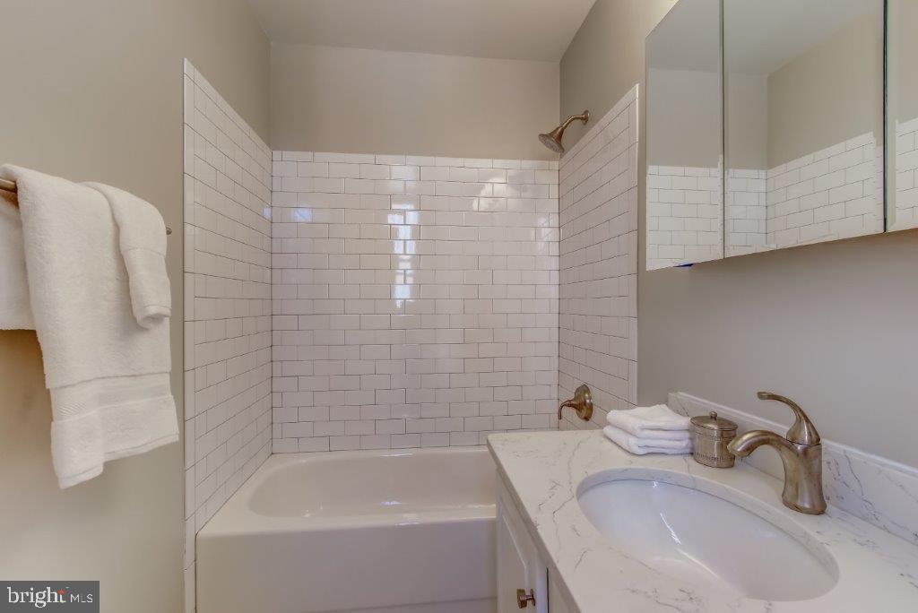 2129 Florida Ave NW #507