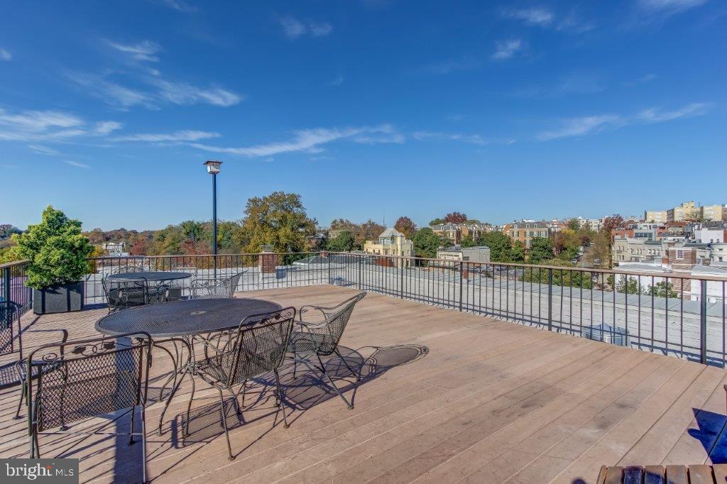 2129 Florida Ave NW #304