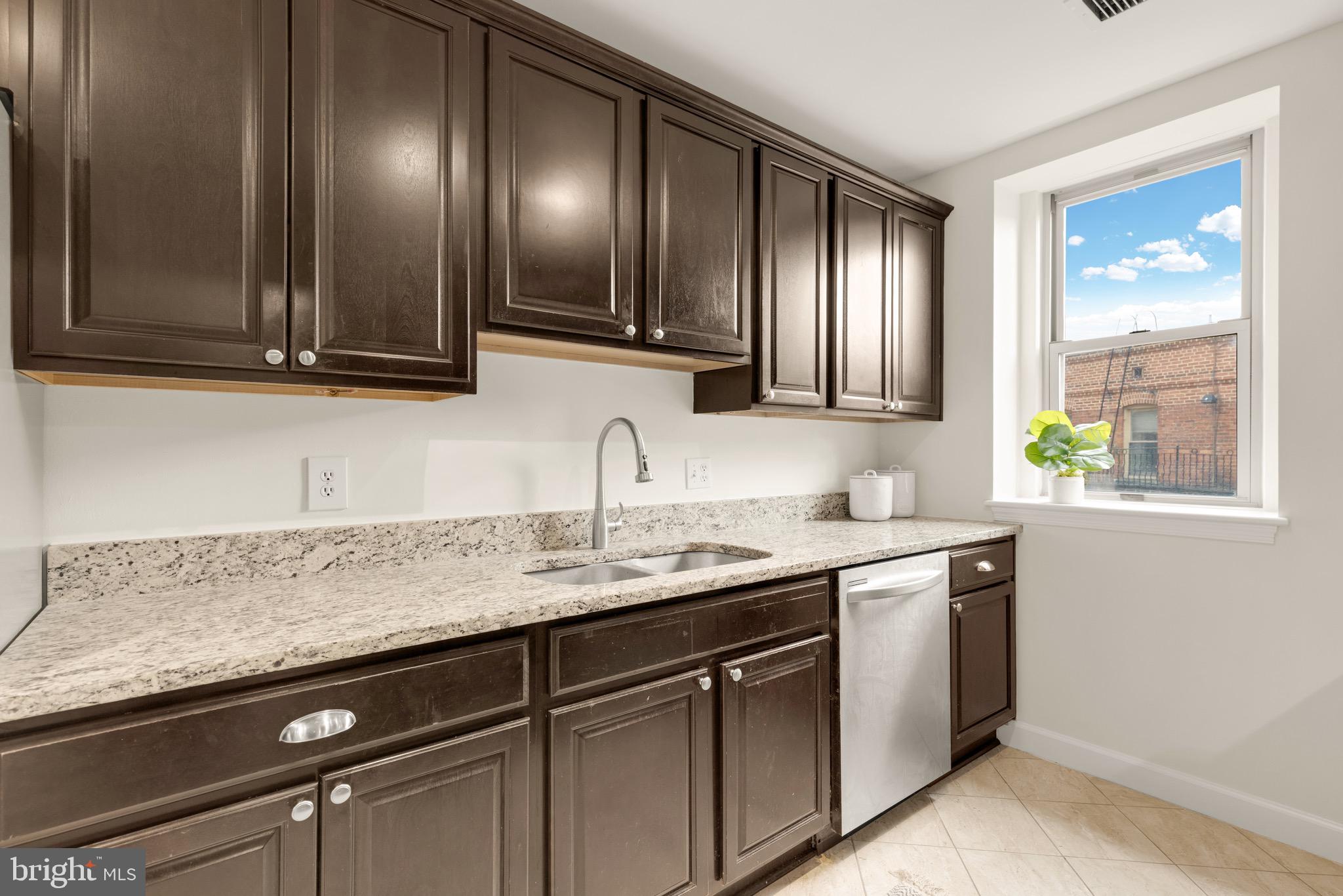 2129 Florida Ave NW #304