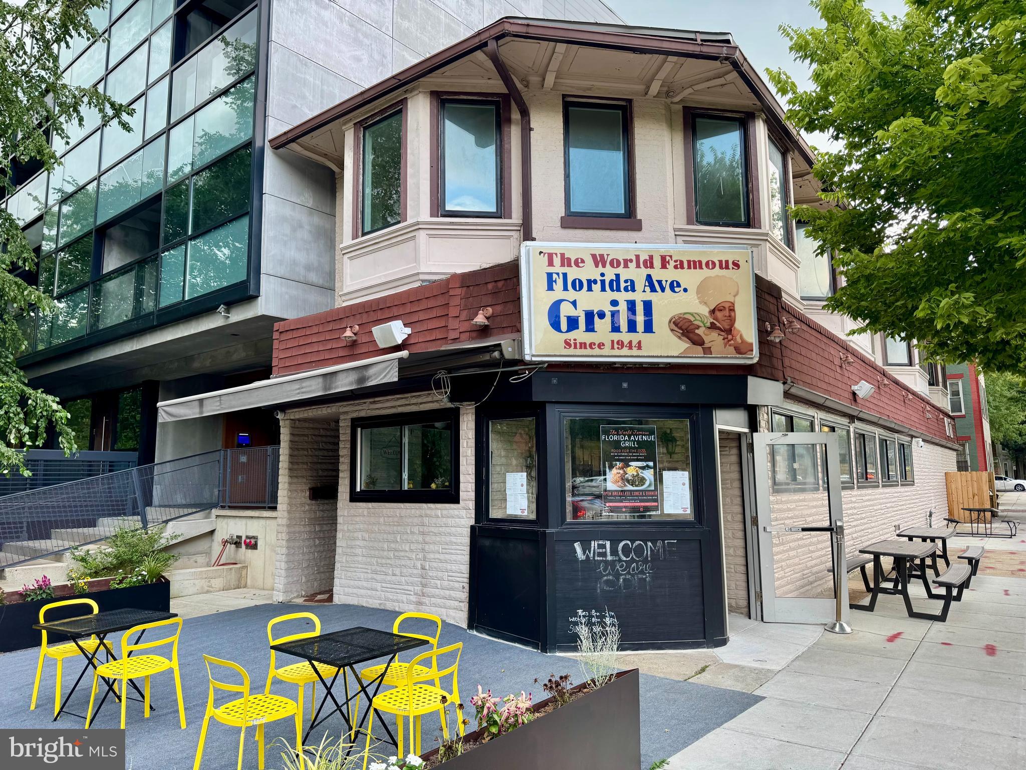 2218 12th St NW