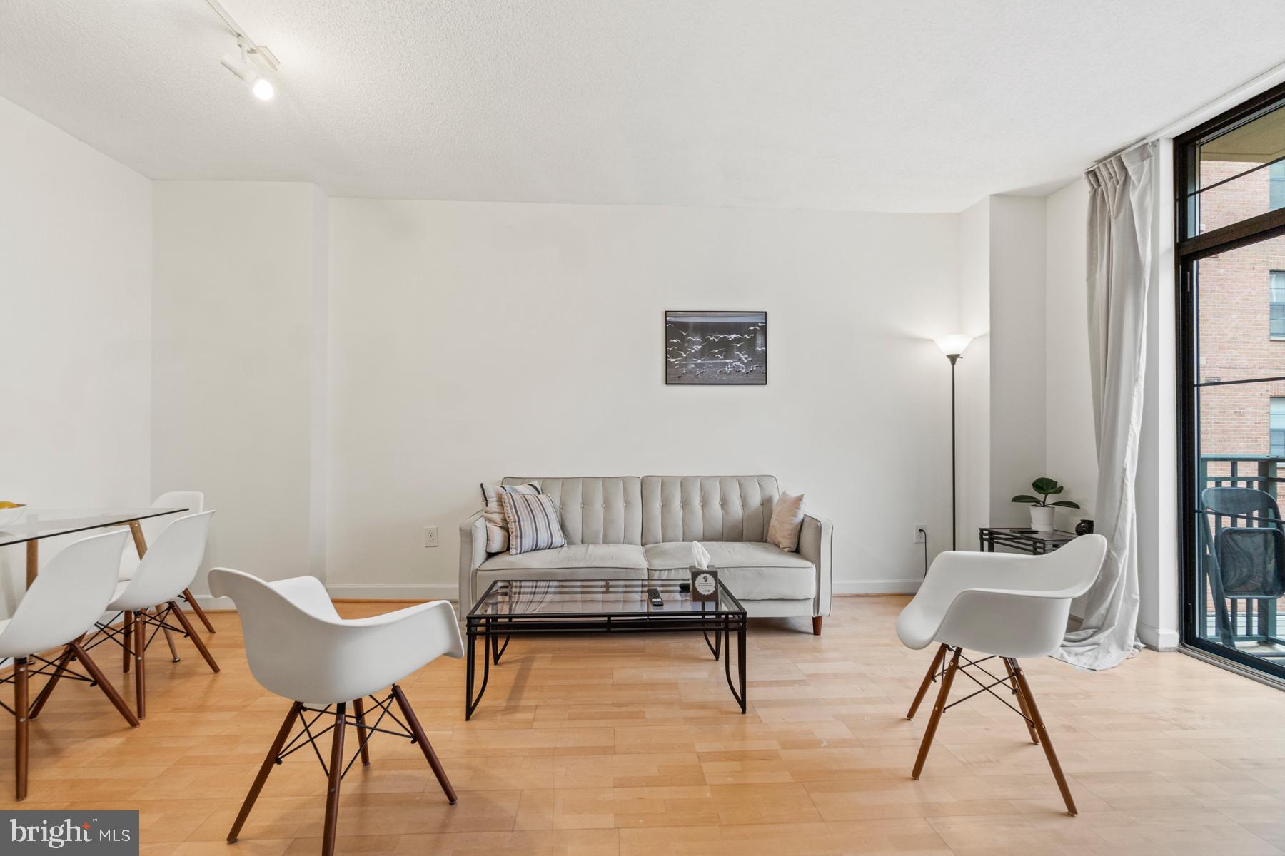 1111 25TH ST NW #611