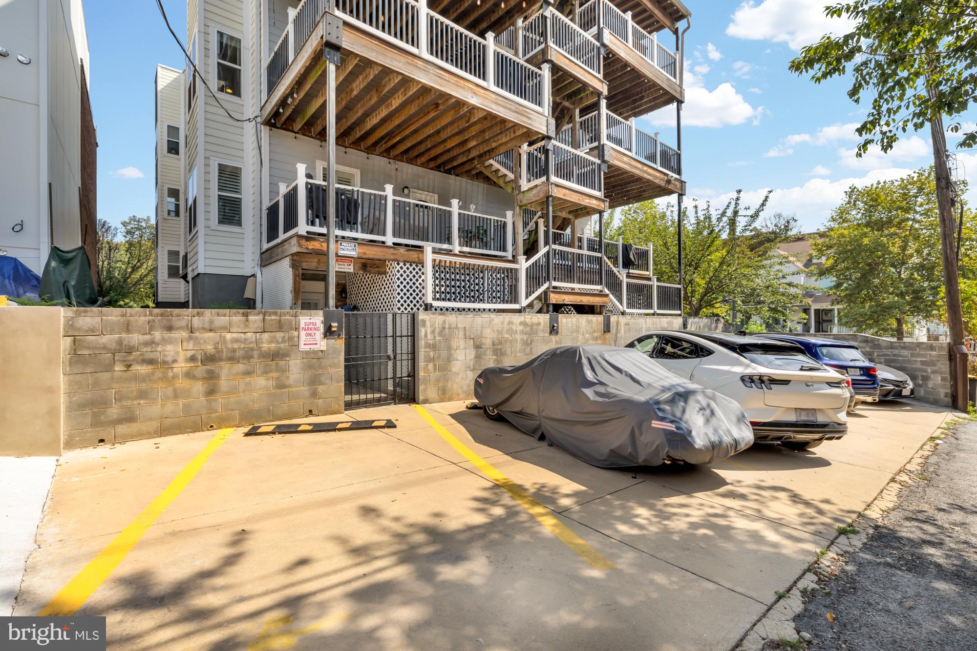 233 S STREET NE 4
