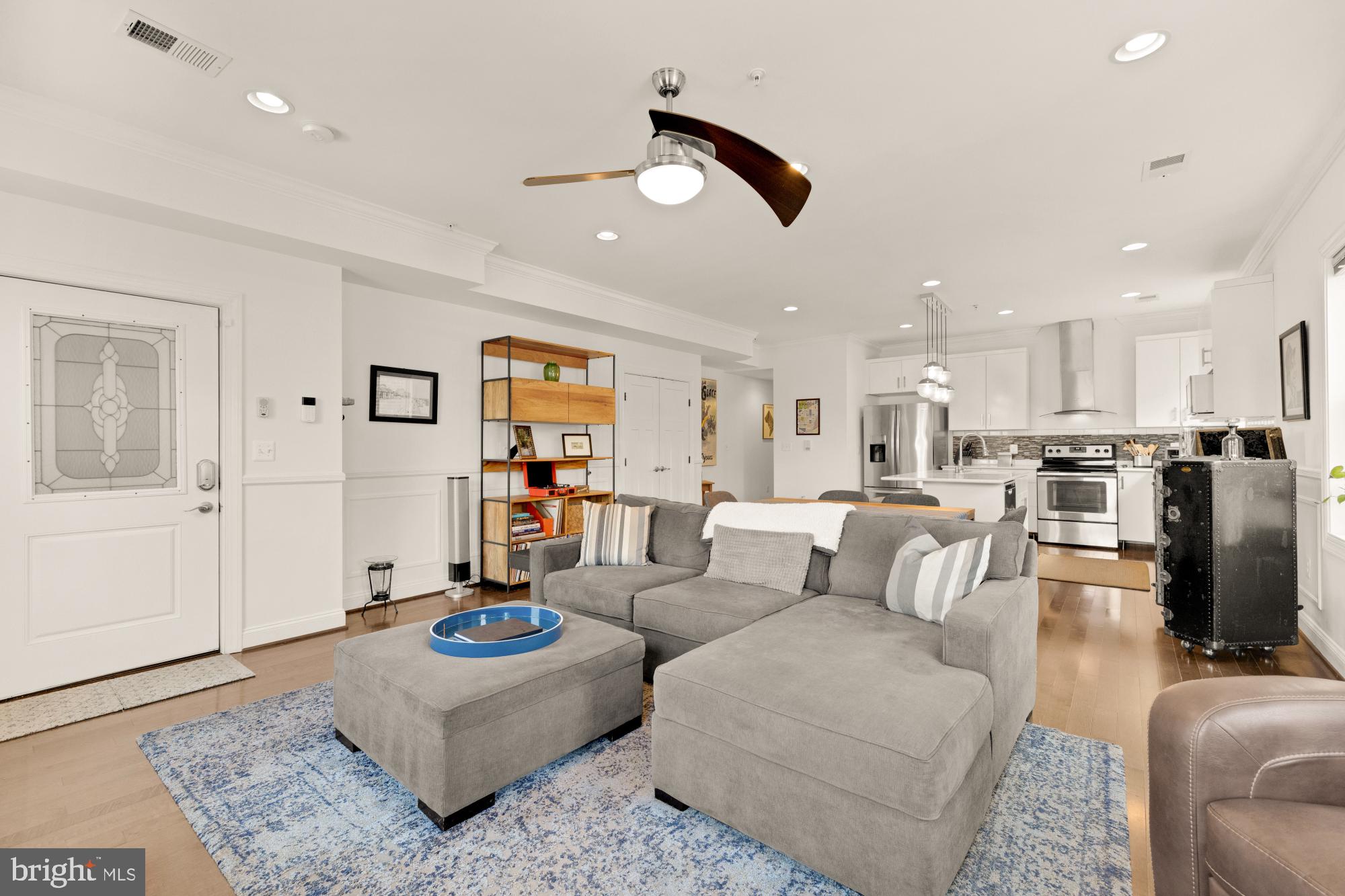 233 S STREET NE 4