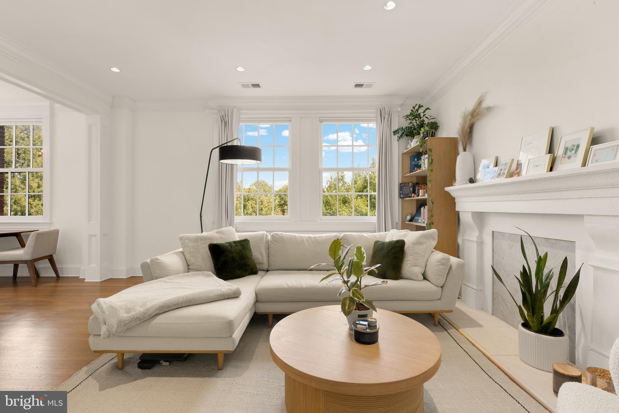 2540 MASSACHUSETTS AVENUE NW 501