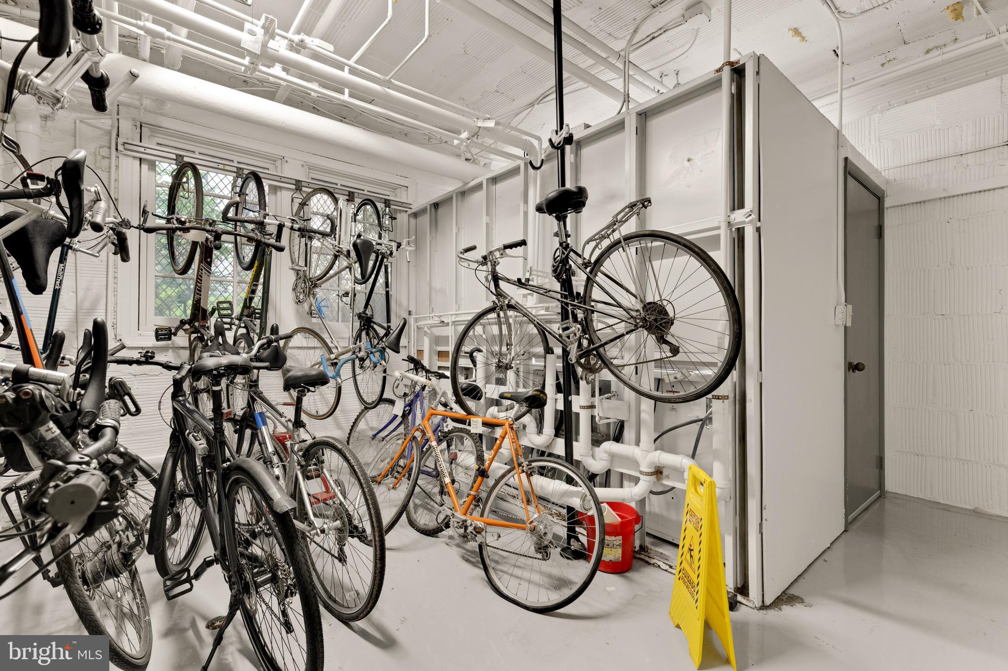 2540 MASSACHUSETTS AVENUE NW 501