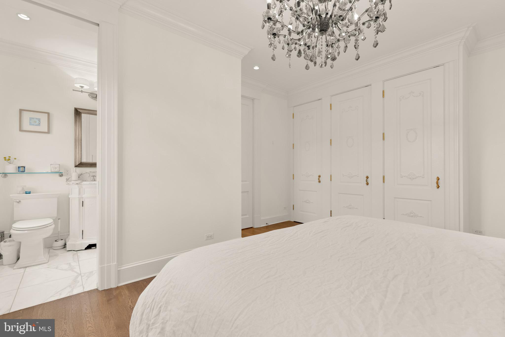 2540 MASSACHUSETTS AVENUE NW 501