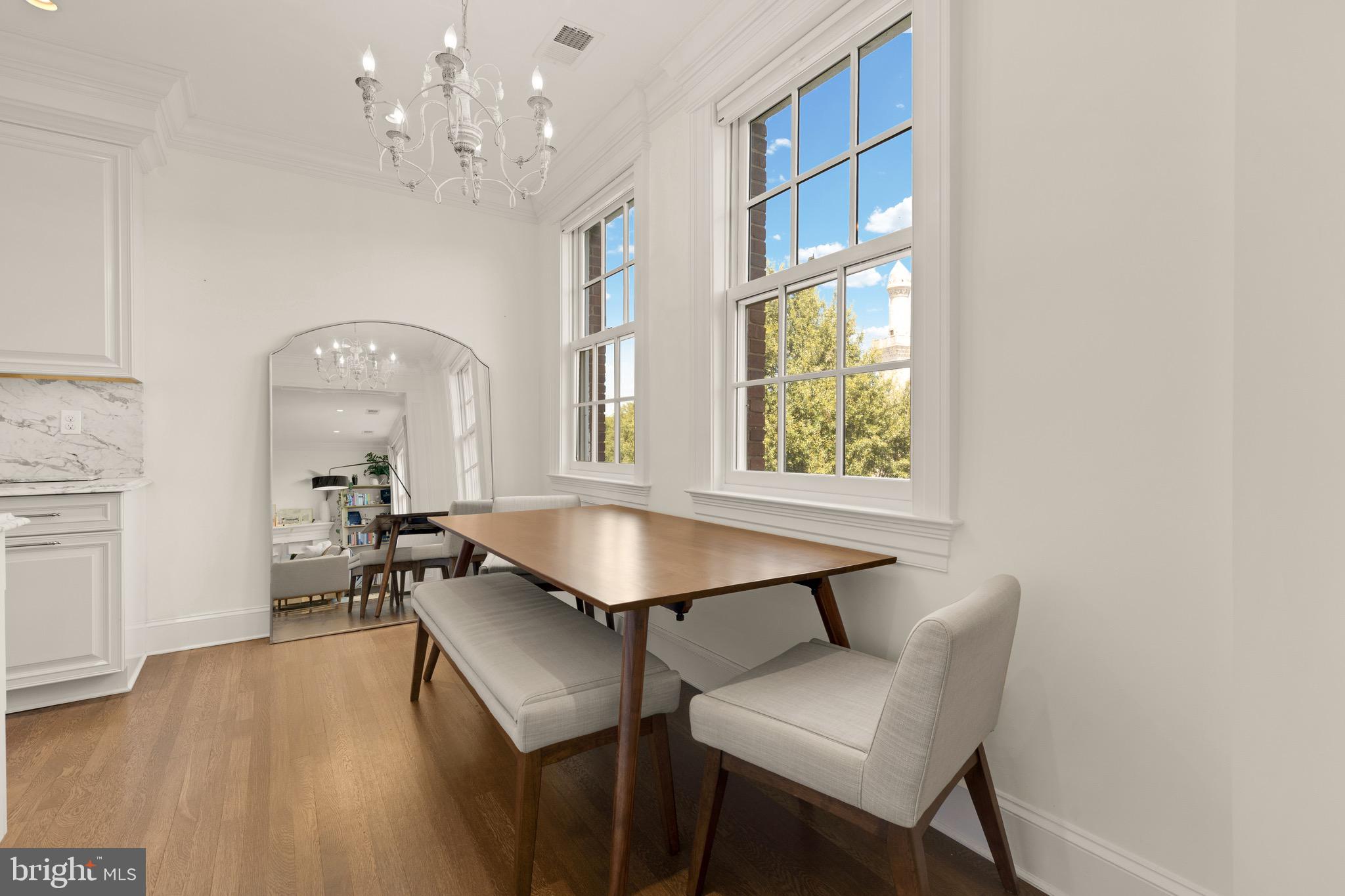 2540 MASSACHUSETTS AVENUE NW 501