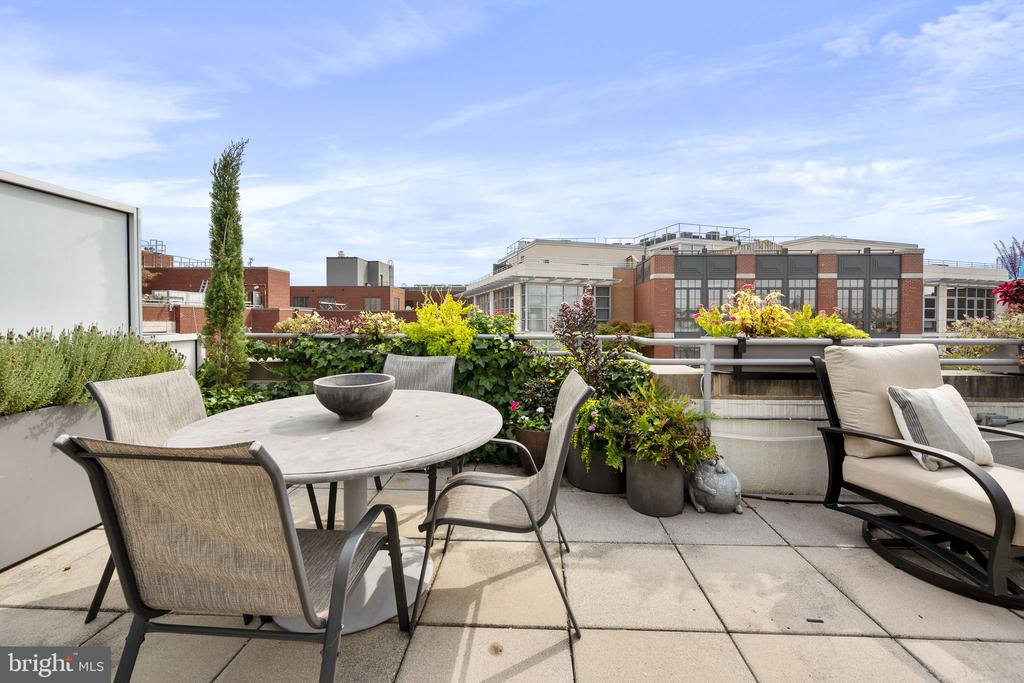 1401 CHURCH STREET NW 518