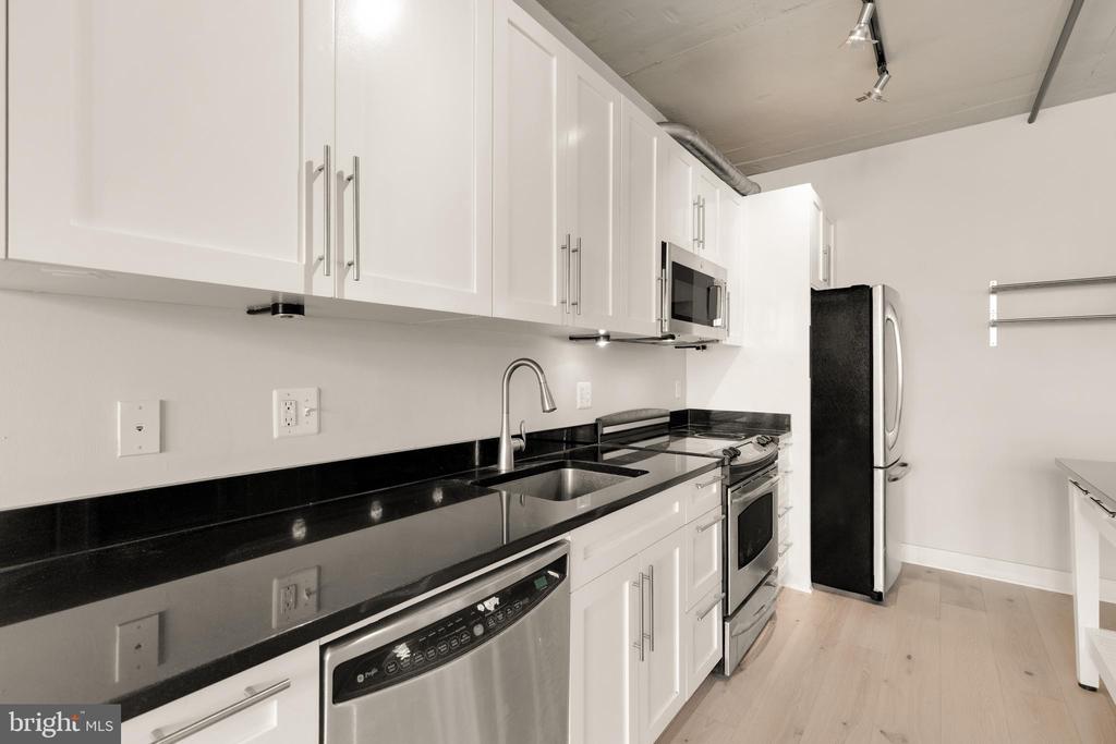 2125 14TH STREET NW 618