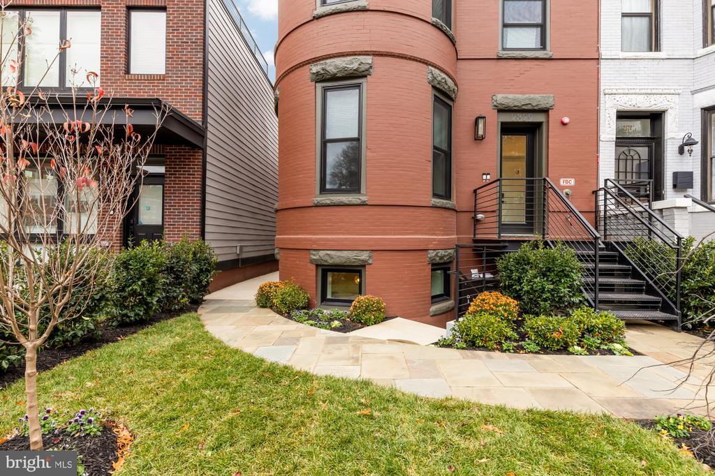 2829 13TH STREET NW 1