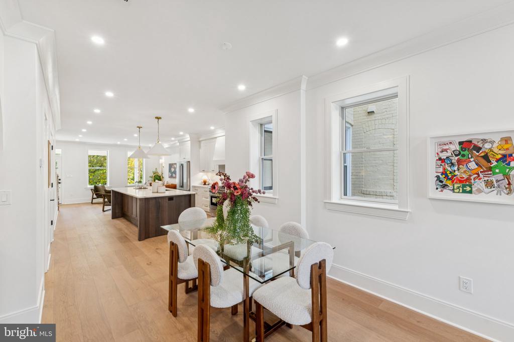21 W STREET NW