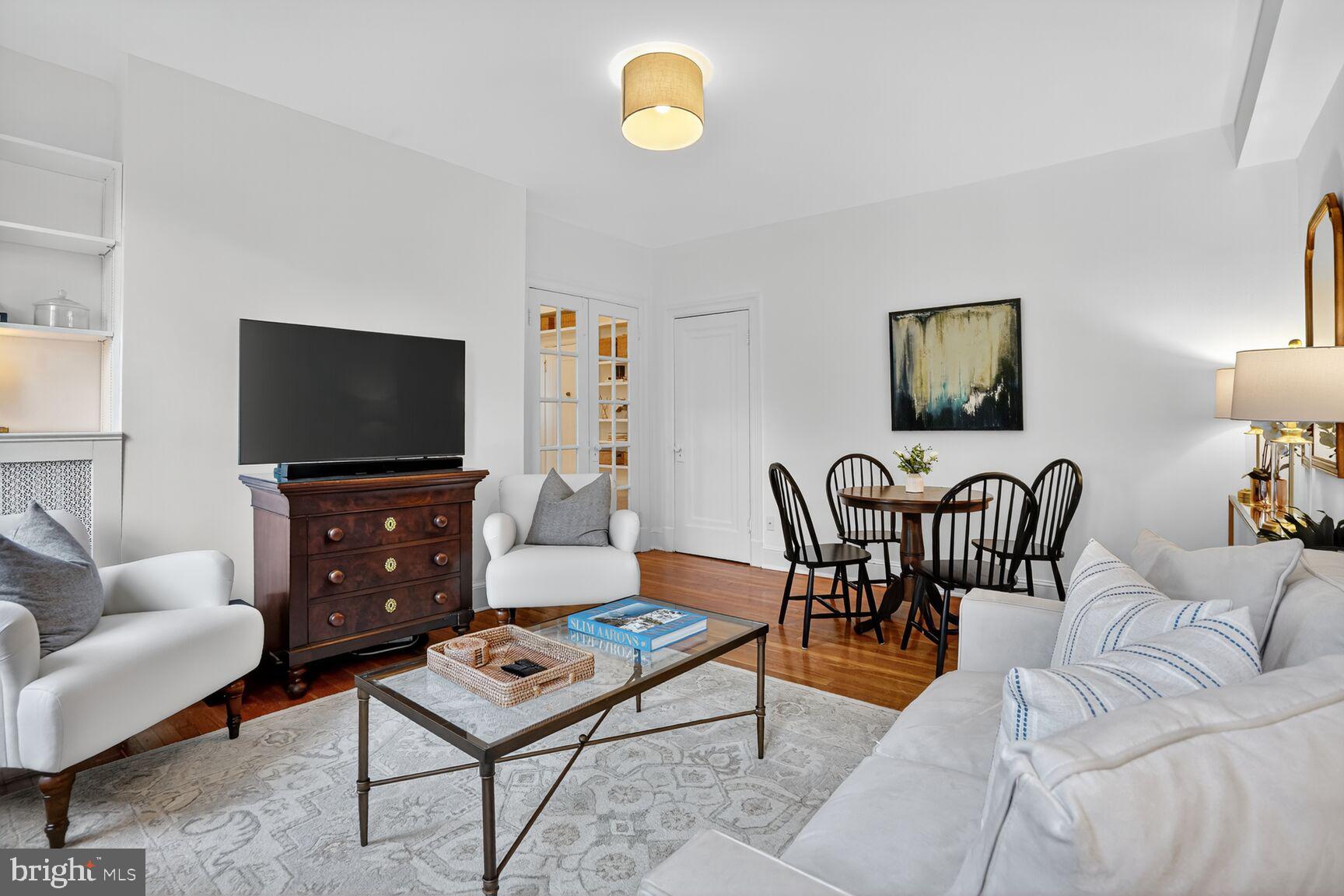 2227 20TH STREET NW 402