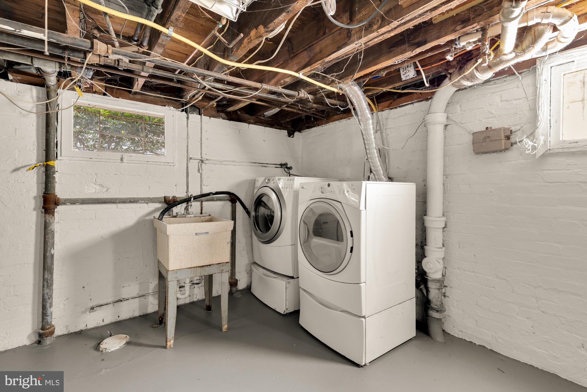 3710 MILITARY ROAD NW