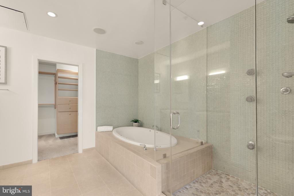 1401 CHURCH STREET NW 523