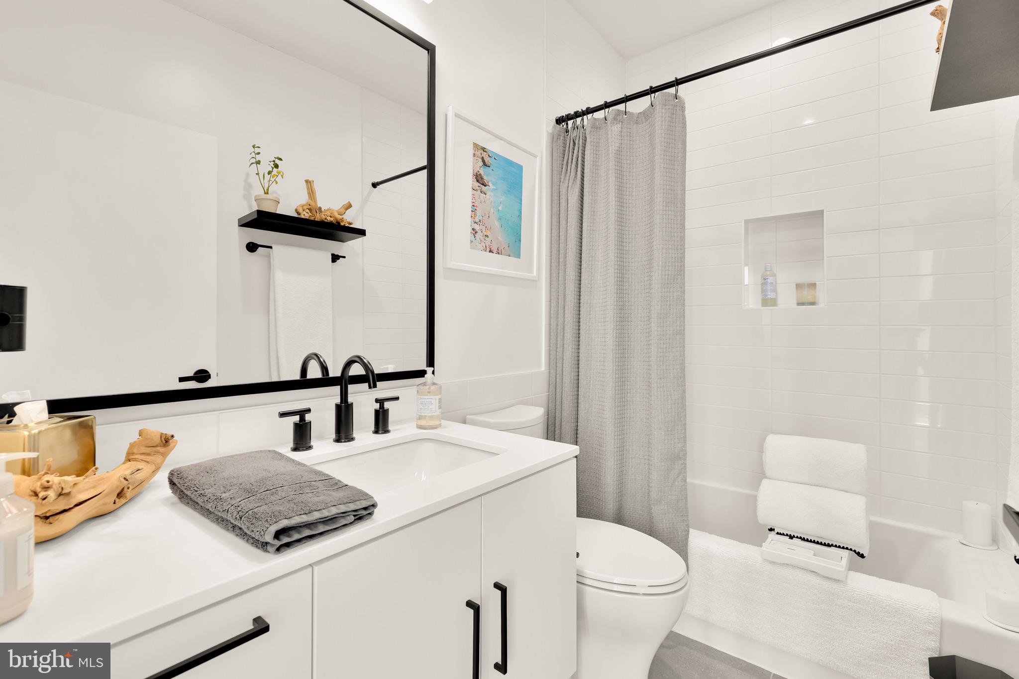 1500 HARRY THOMAS WAY NE 501