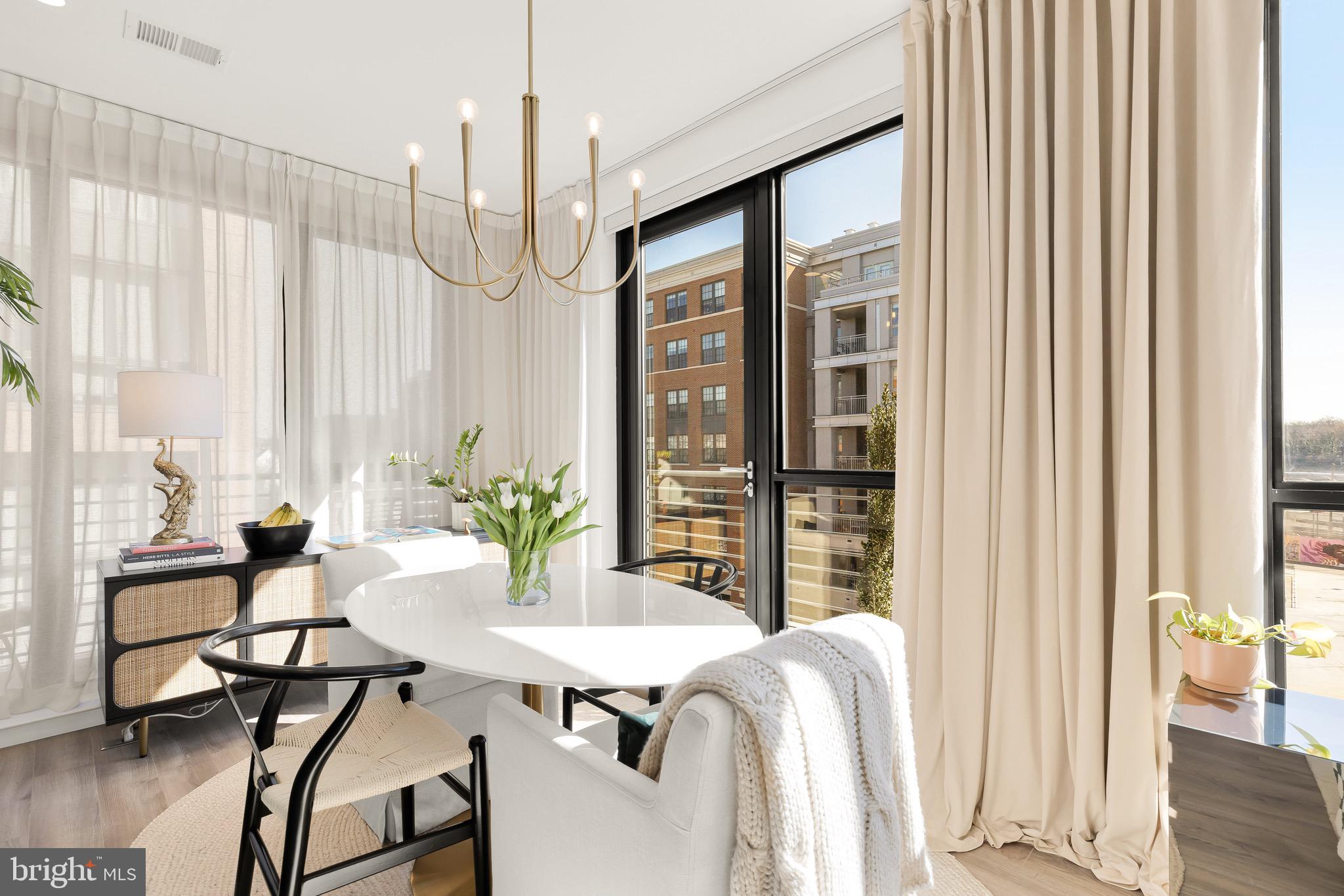 1500 HARRY THOMAS WAY NE 501