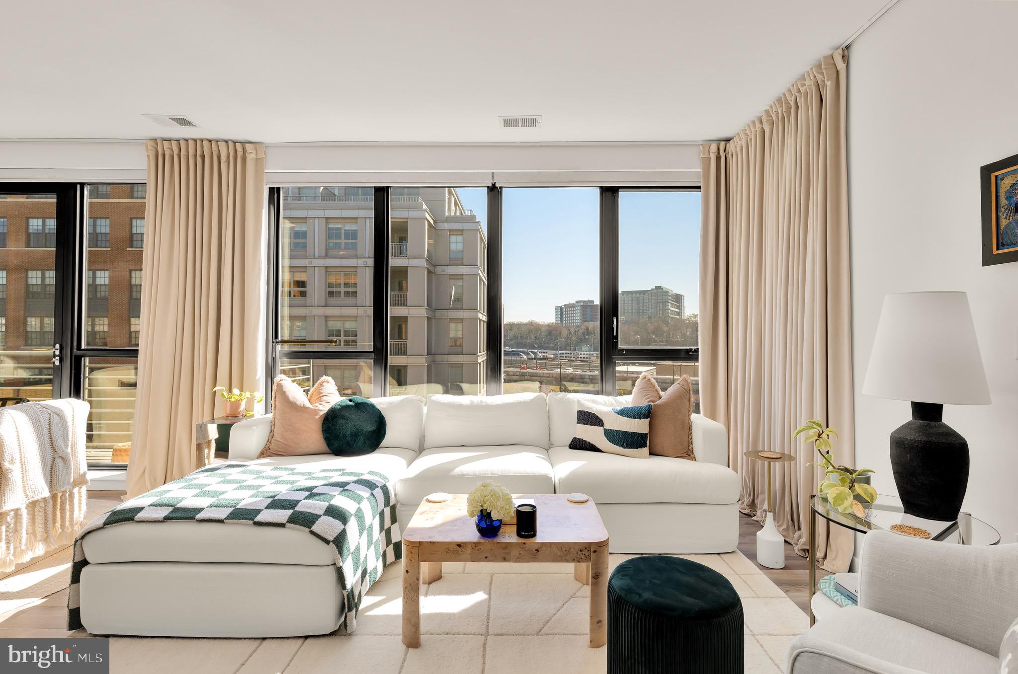 1500 HARRY THOMAS WAY NE 501