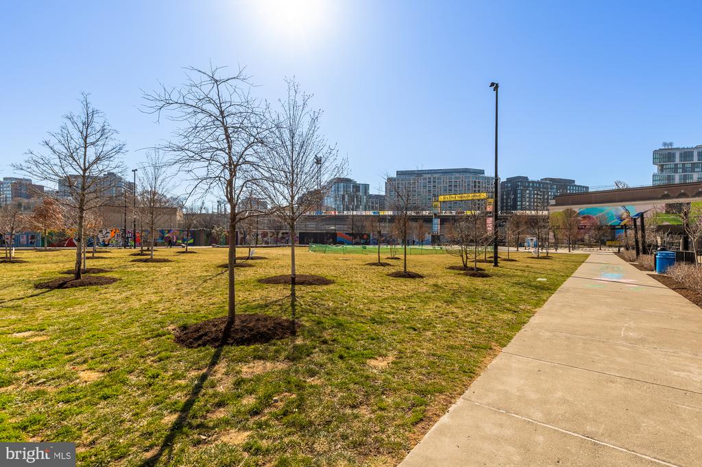 1500 HARRY THOMAS WAY NE 501