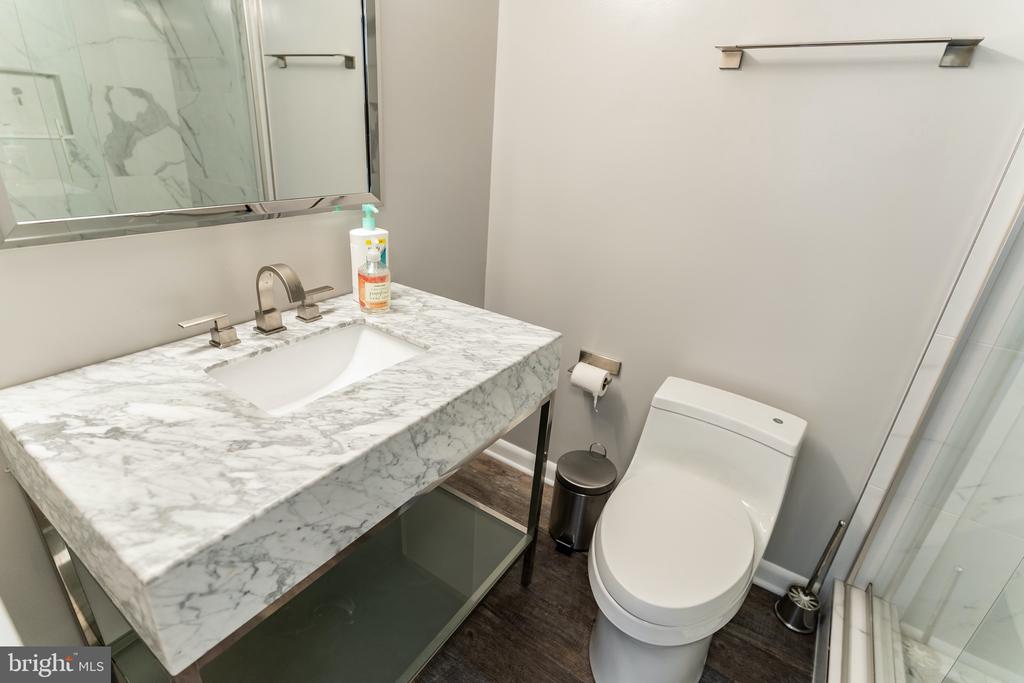 1001 26TH STREET NW 807