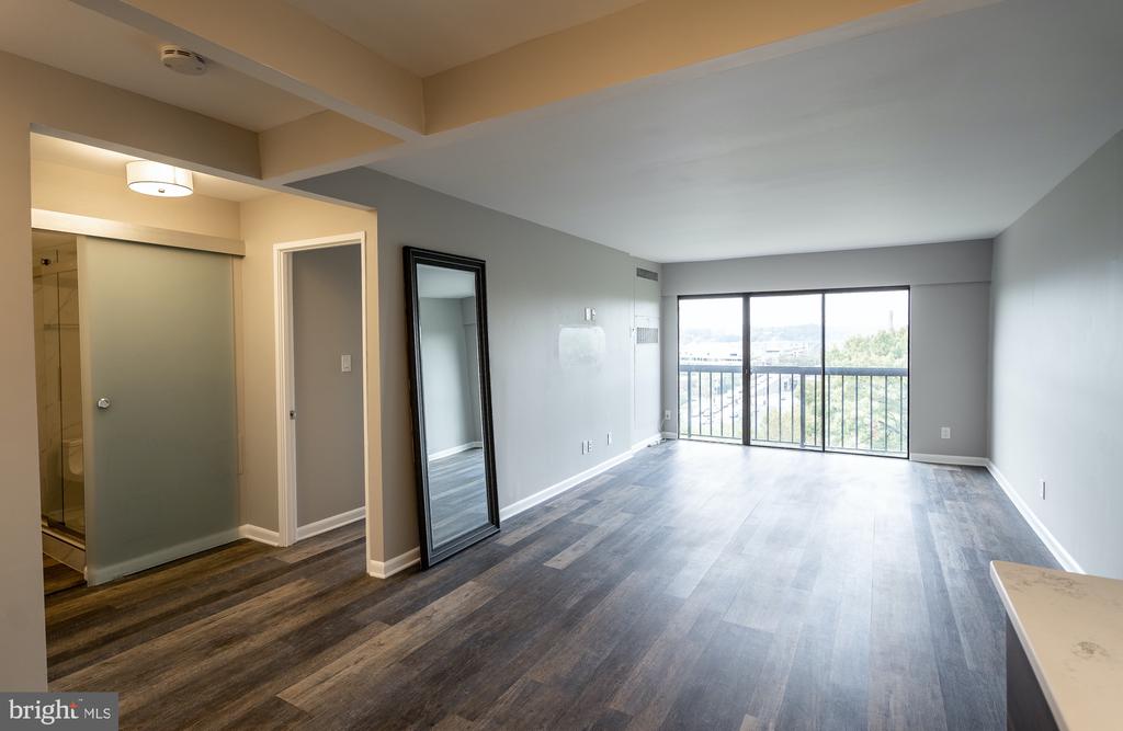 1001 26TH STREET NW 807
