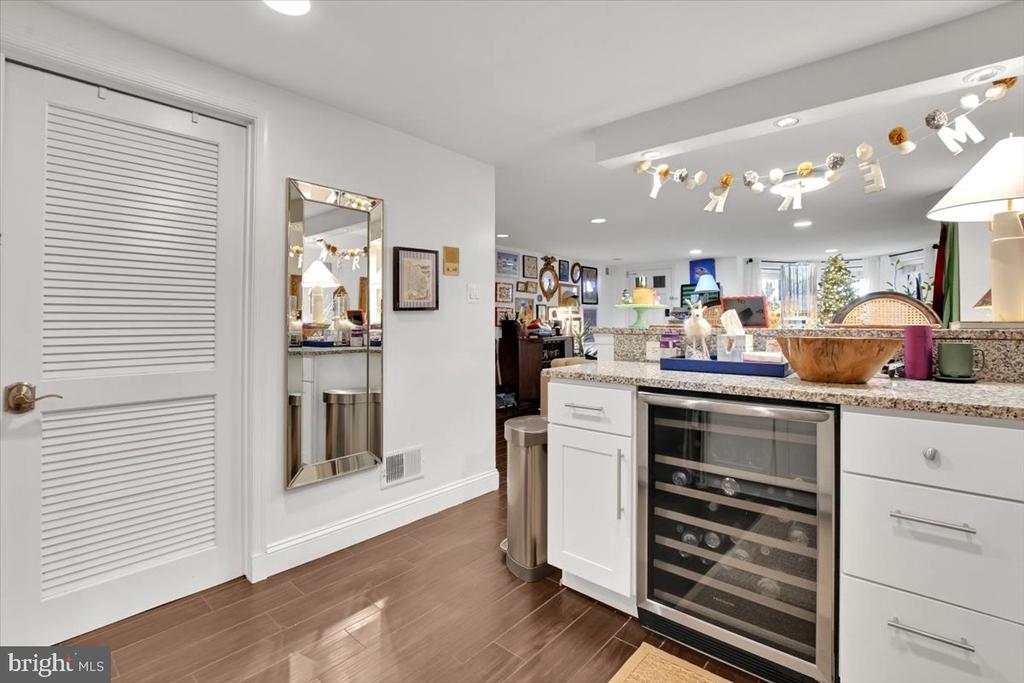 1614 15TH STREET NW