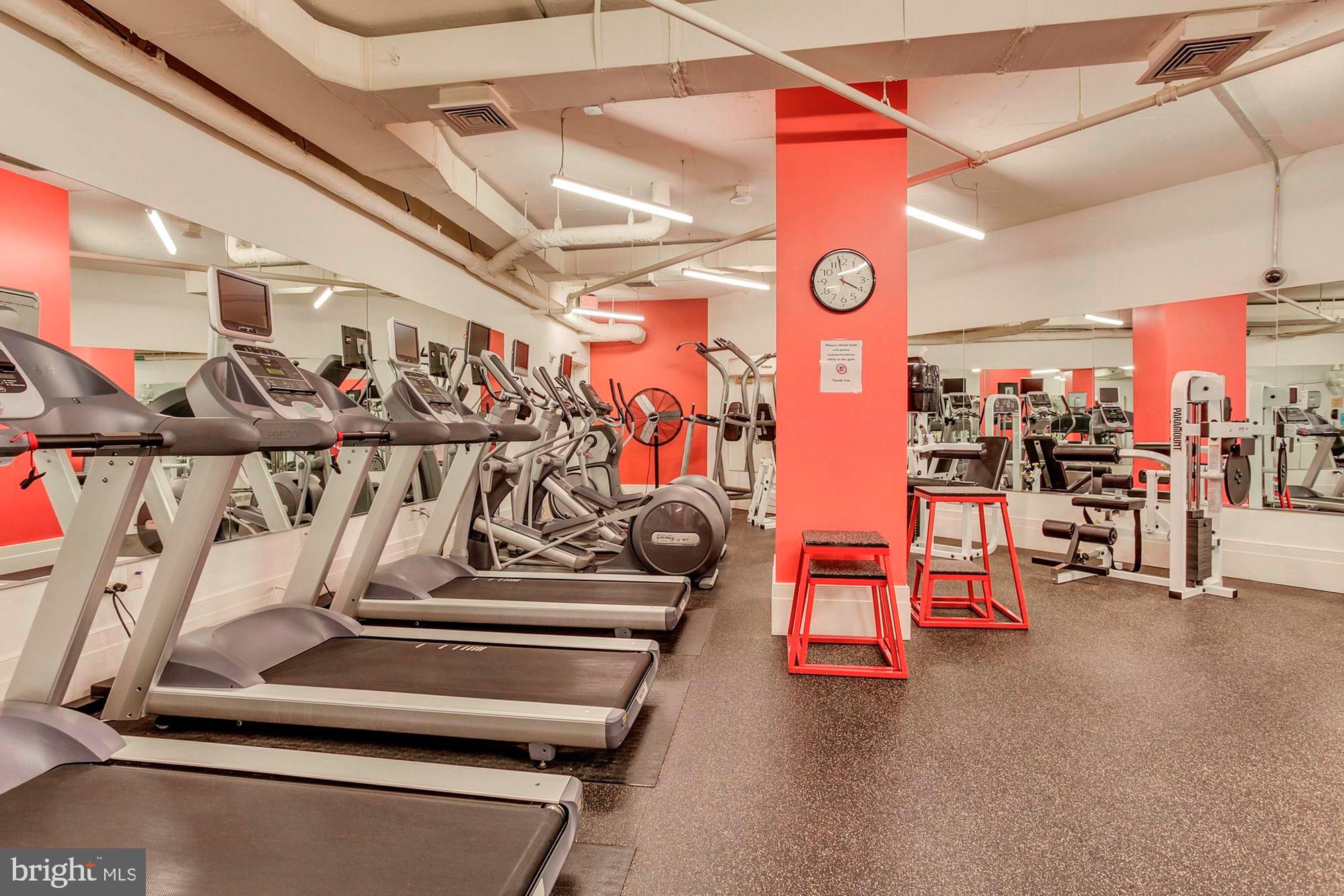 2425 L STREET NW 436