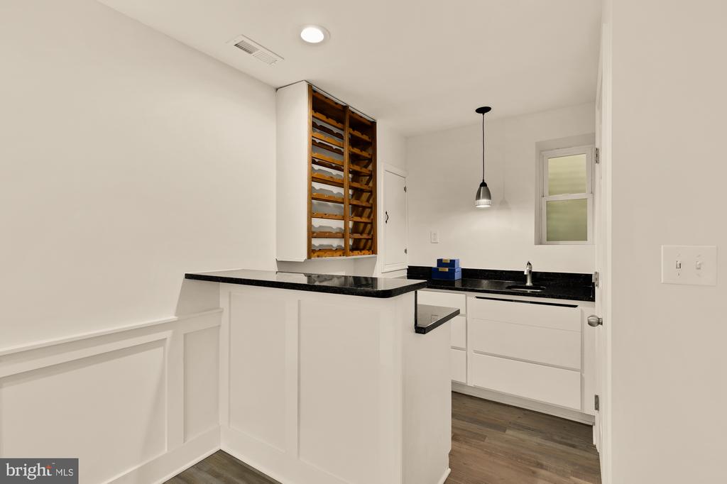4257 FORDHAM ROAD NW
