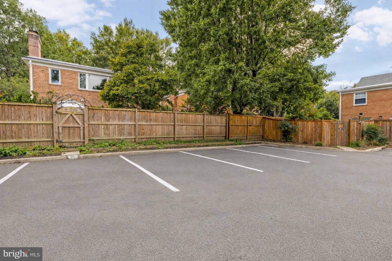 4257 FORDHAM ROAD NW