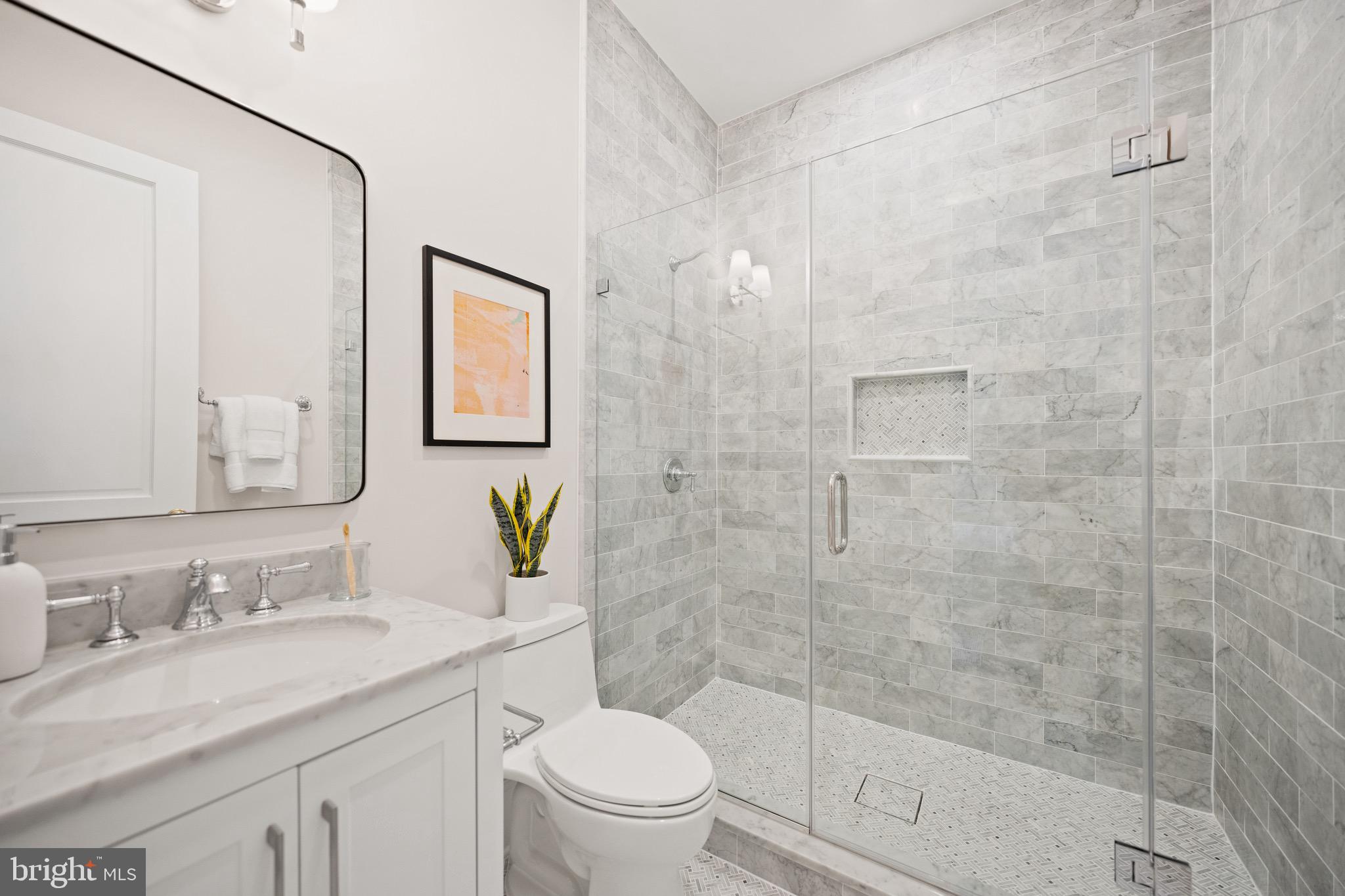 5125 UPTON STREET NW