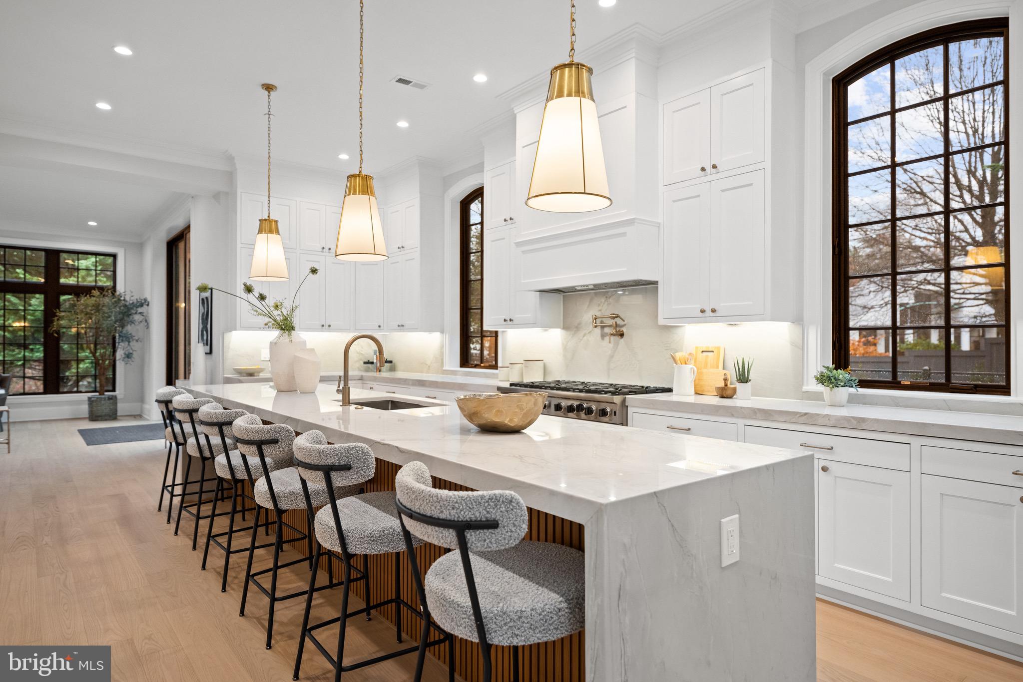 5125 UPTON STREET NW