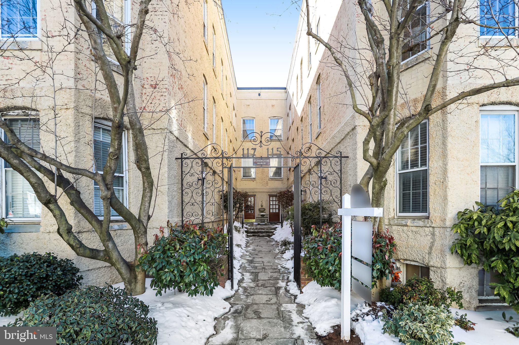 115 E STREET SE 302