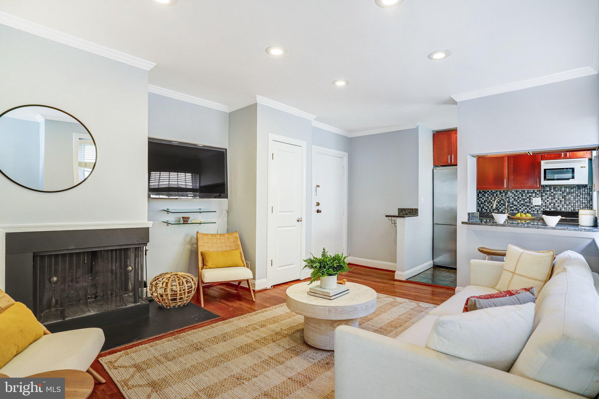 115 E STREET SE 302