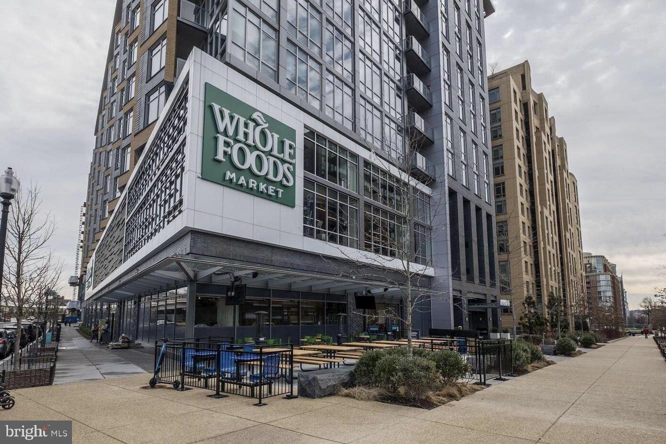 1025 1ST STREET SE 510