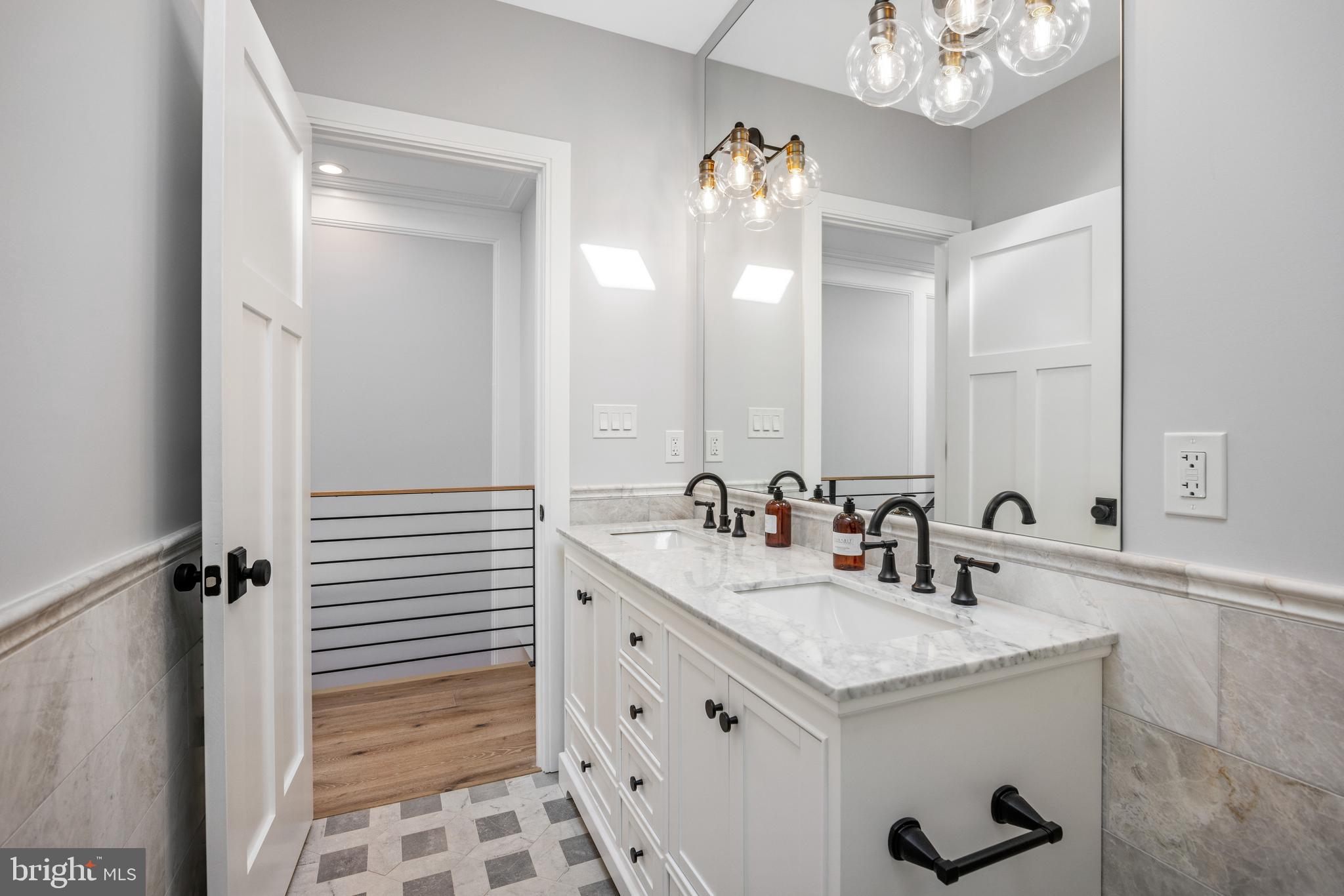 1444 BELMONT ST NW 302