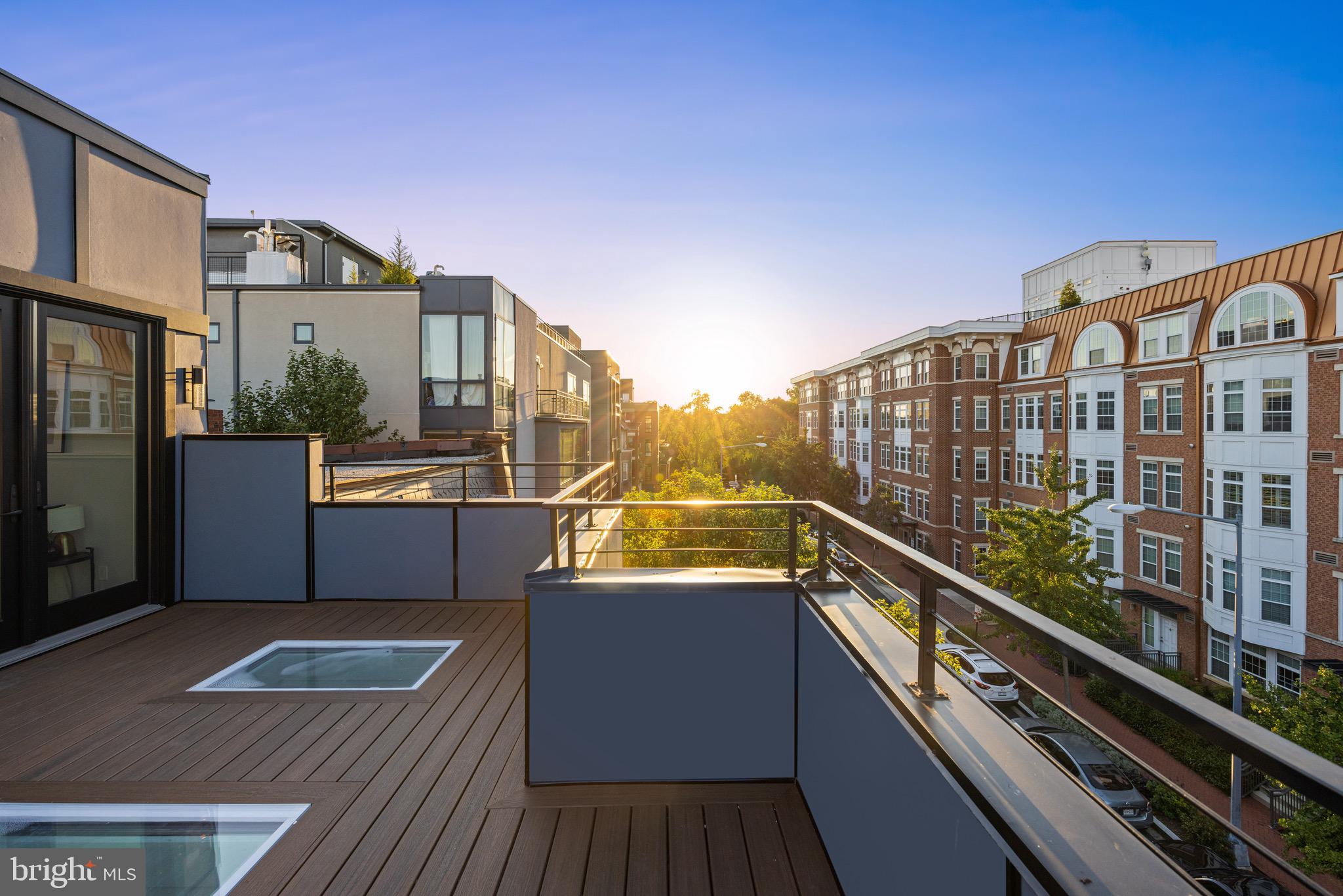 1444 BELMONT ST NW 302