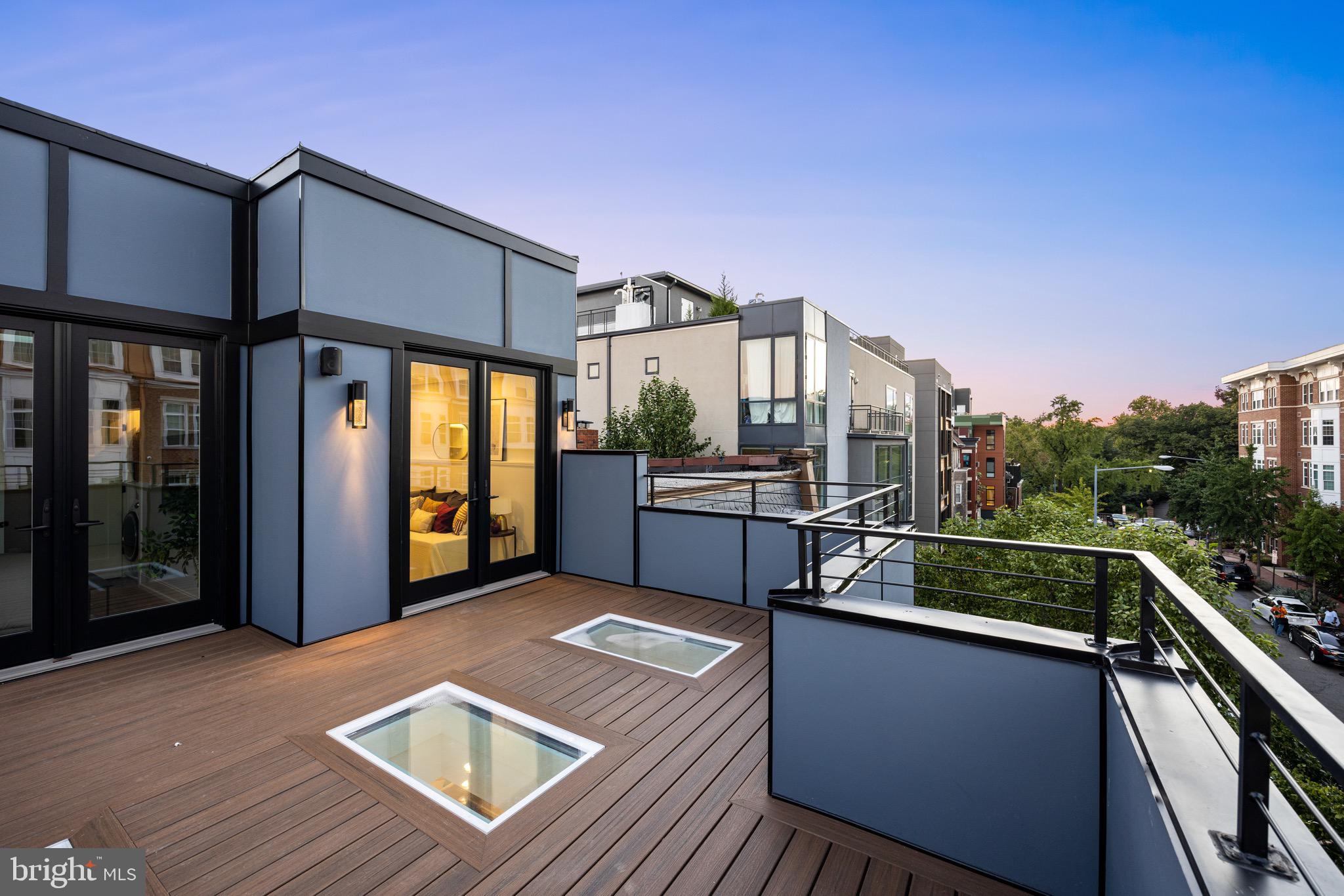 1444 BELMONT ST NW 302