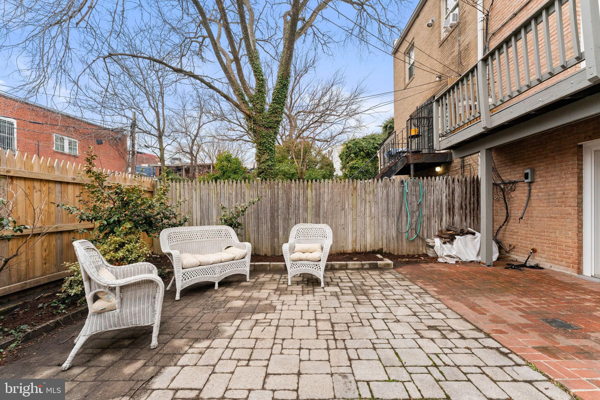 1117 G STREET SE