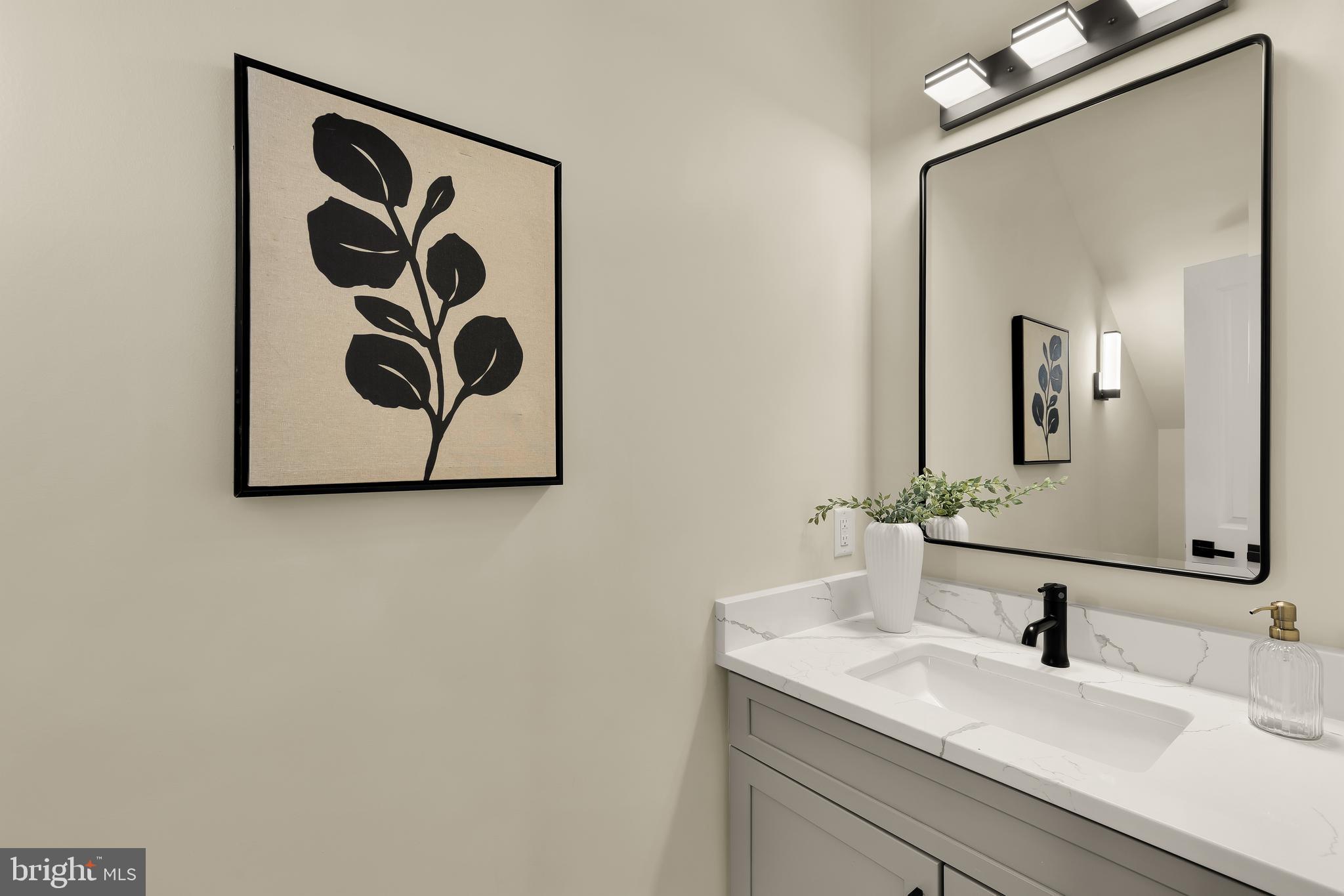 422 WARNER STREET NW 2