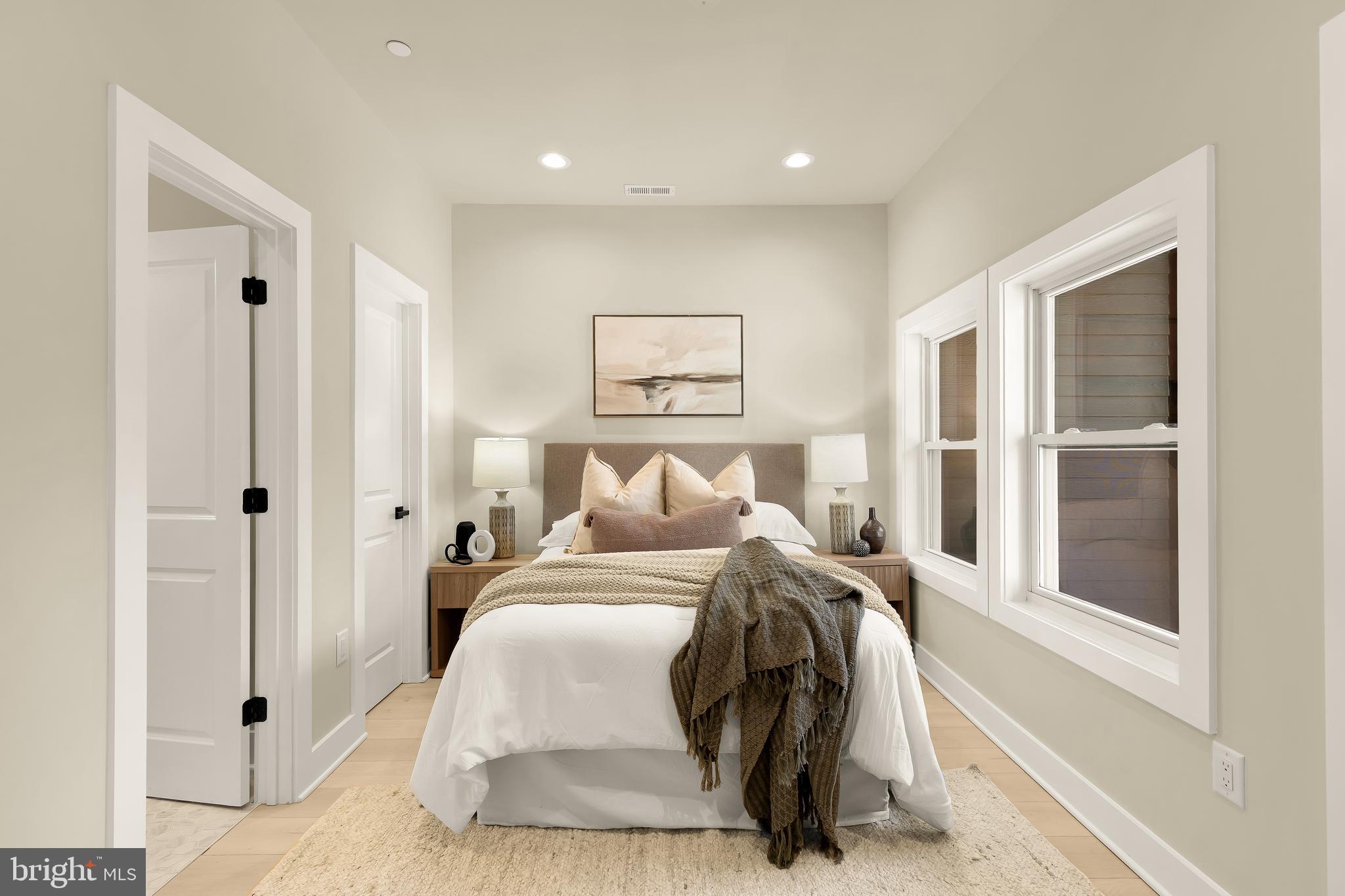 422 WARNER STREET NW 2