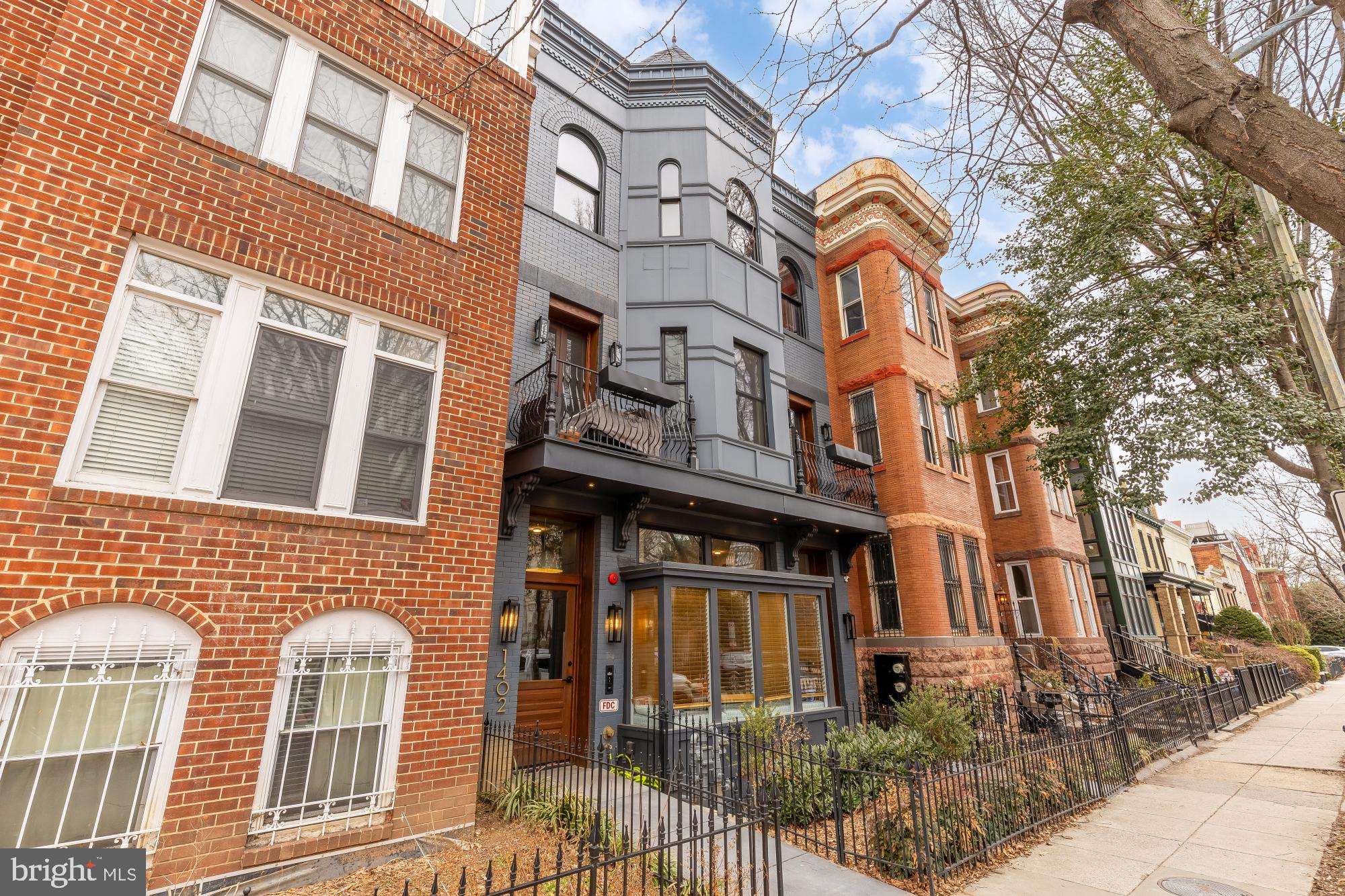 1402 12TH STREET NW 10