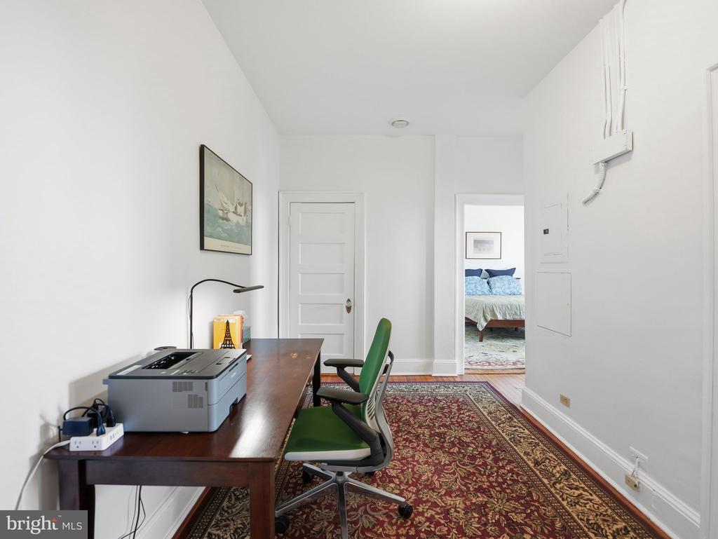 1852 COLUMBIA ROAD NW 603