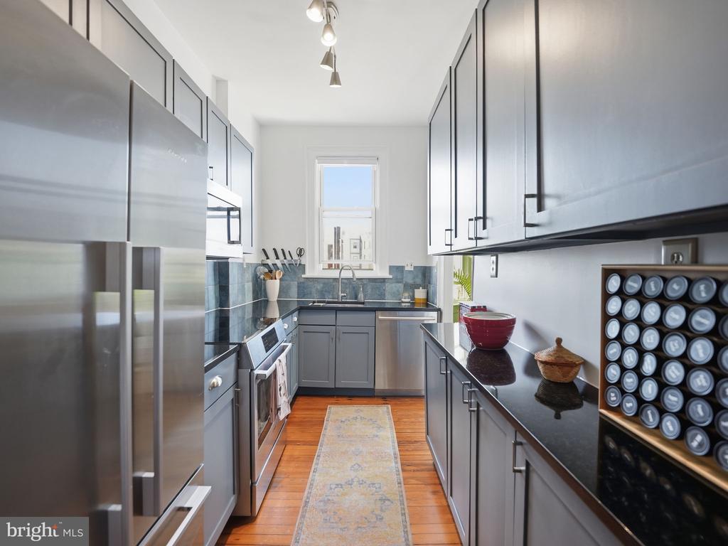 1852 COLUMBIA ROAD NW 603