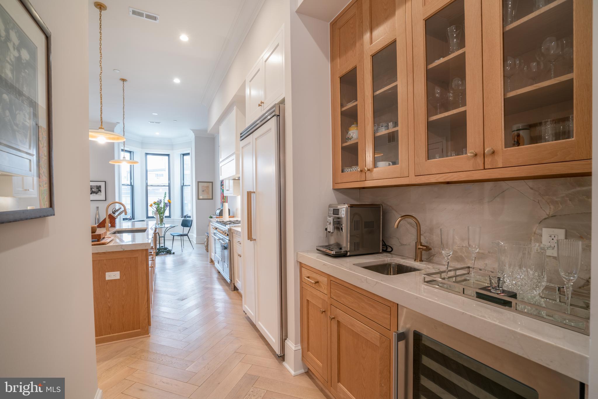 911 M STREET NW