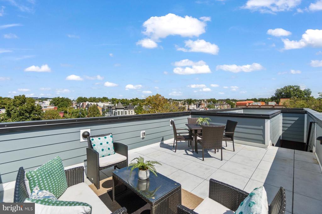 1640 4TH STREET NW 2