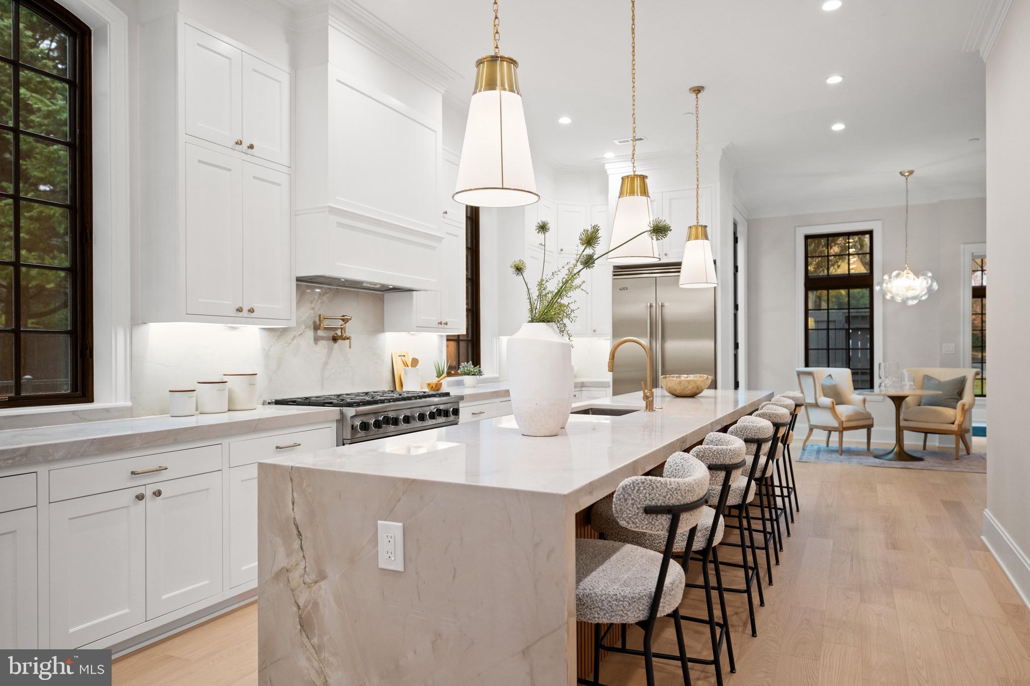 5125 UPTON STREET NW